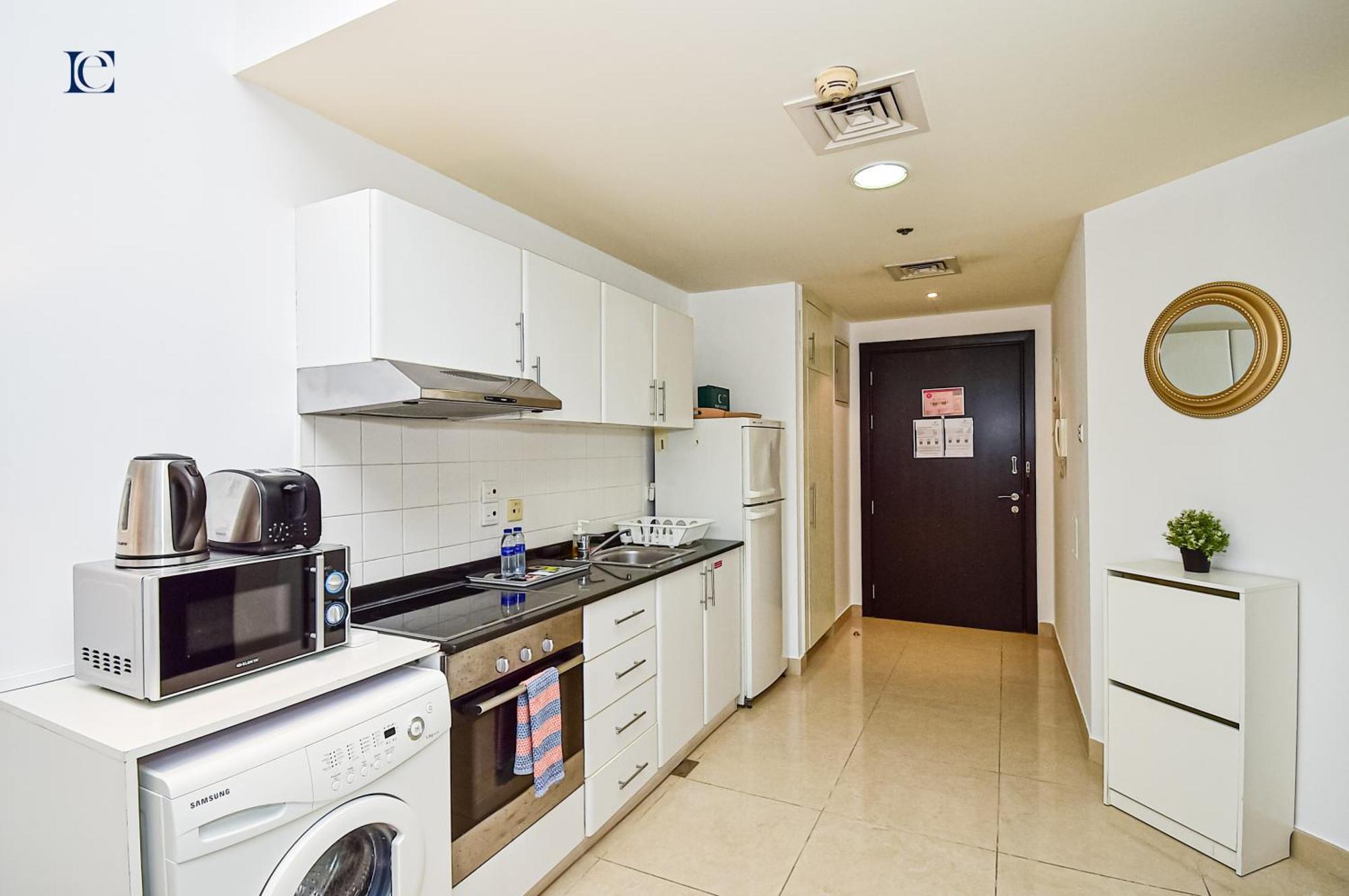 Luxury Escapes - Budget Studio With Balcony, Yacht Bay Marina Dubai Eksteriør billede
